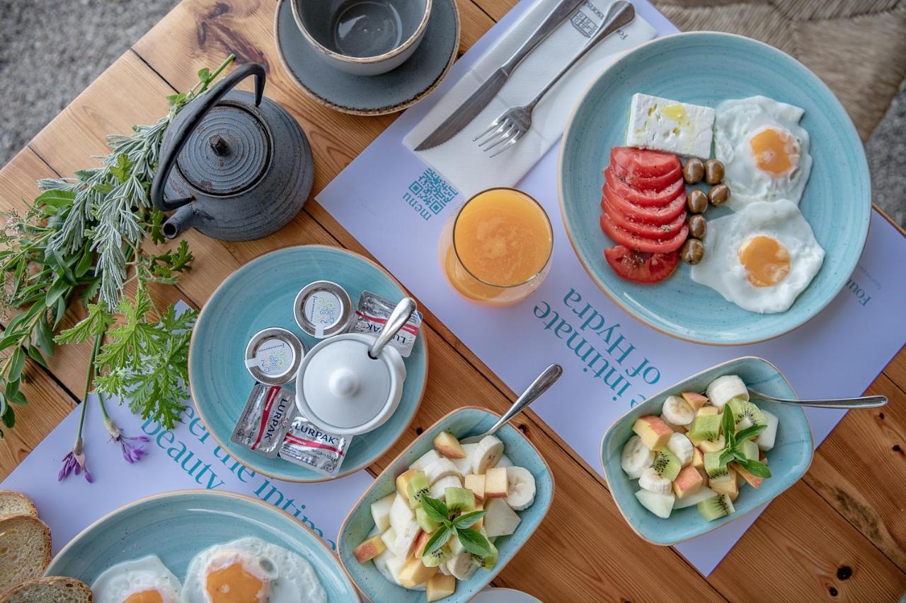 Four Seasons Hydra Luxury Suites エクステリア 写真