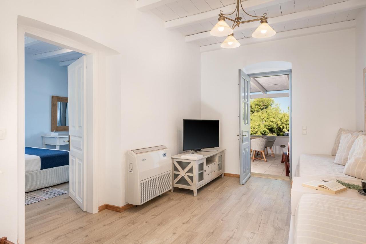 Four Seasons Hydra Luxury Suites エクステリア 写真