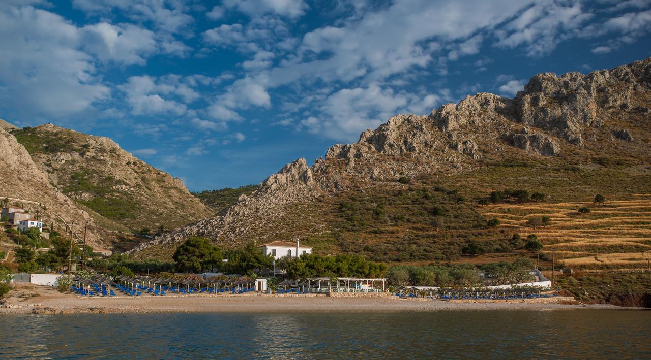 Four Seasons Hydra Luxury Suites エクステリア 写真
